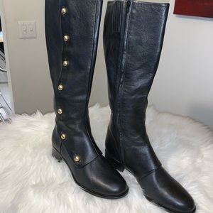 Micheal Kors Trim Boots
